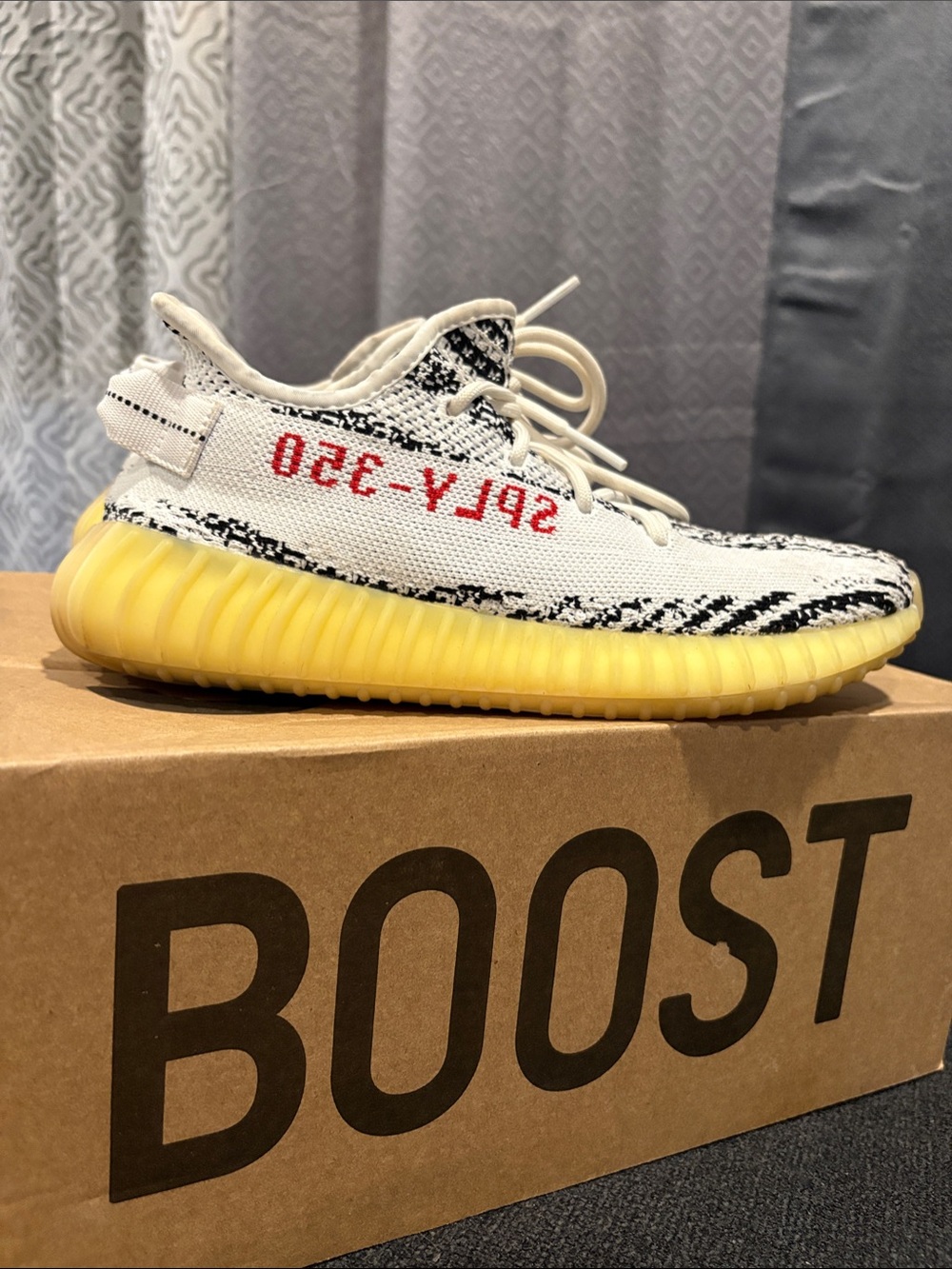 Yeezy Boost 350 V2 zebras with Yellow Sole . Size 8.5 woman 7 men’s